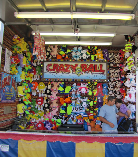 Hawkins Amusement Rides: Games